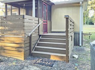 127 Center St, Freeport, FL 32439