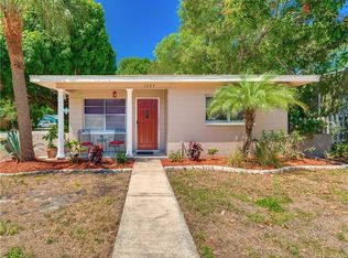 1225 58th St S, Gulfport, FL 33707