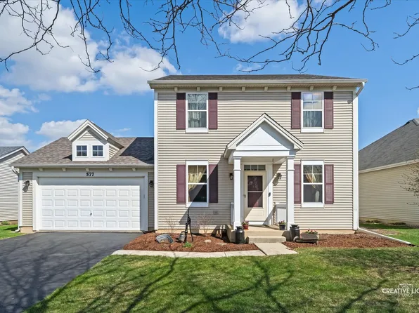 577 Cardinal Ave, Oswego, IL 60543