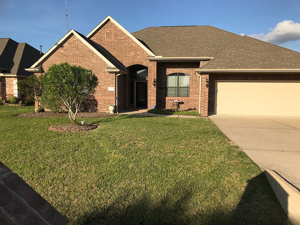 1st image of 9614 Inwood Cir