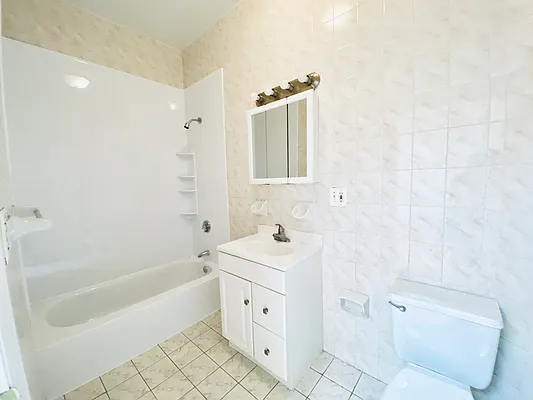 Rented by Compass | media 10