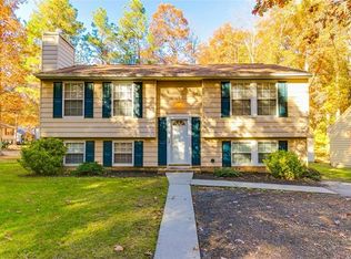 2501 Carriage Creek Ct, Midlothian, VA 23112