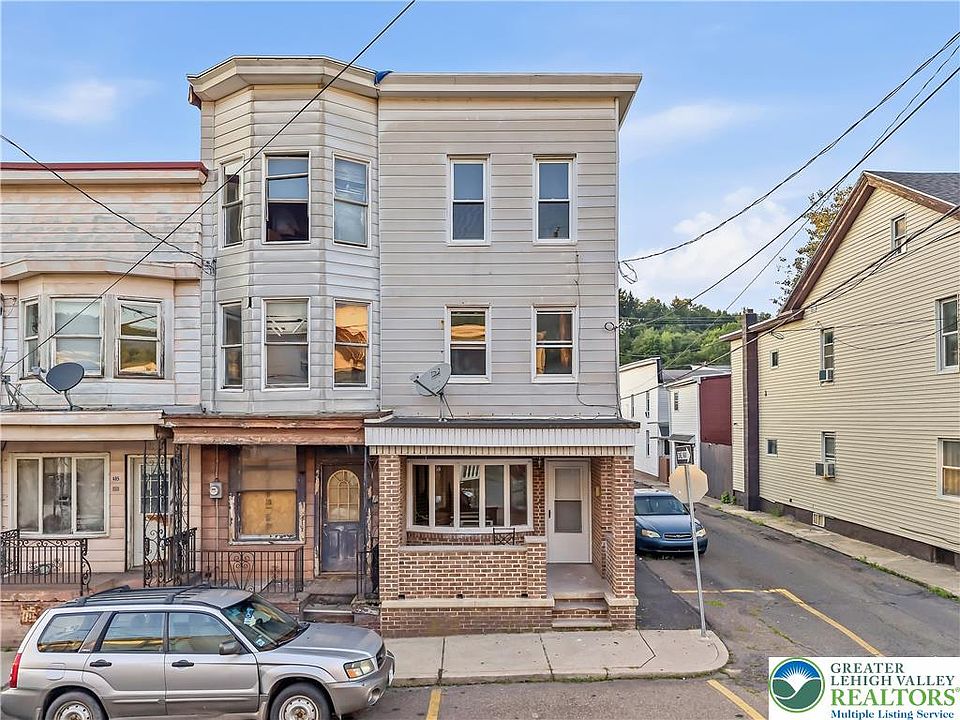 1st image of 401 W Pine St