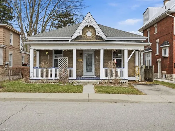 56 Victoria St, Brantford, ON N3S 3K2