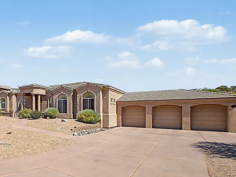 15631 N Sunridge Dr #A — Photo 1