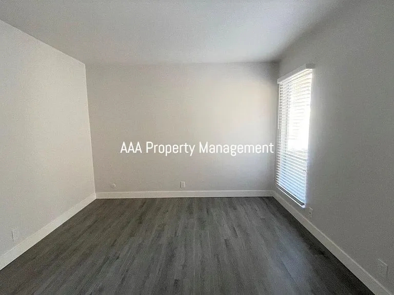 1731 Ellis St #58 — Photo 12