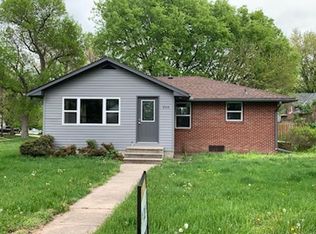 305 N 22nd St, Ashland, NE 68003