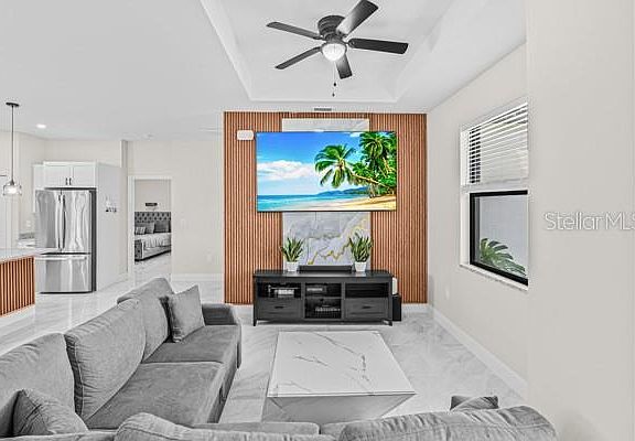 4th image of 3723 6TH STREET SW