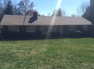 142 Nebraska Ave, Oak Ridge, TN 37830