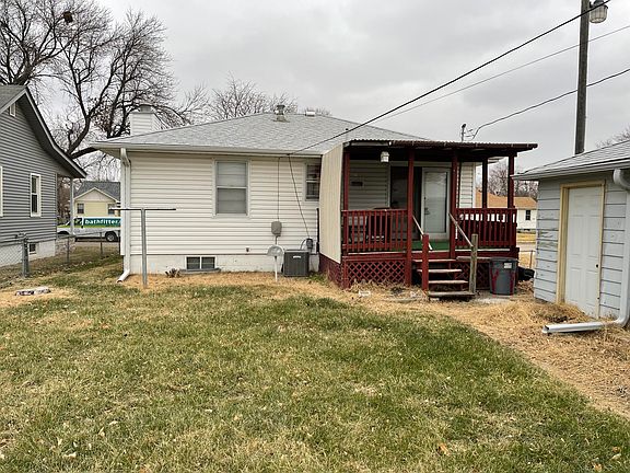 4th image of 3111 Avenue F
