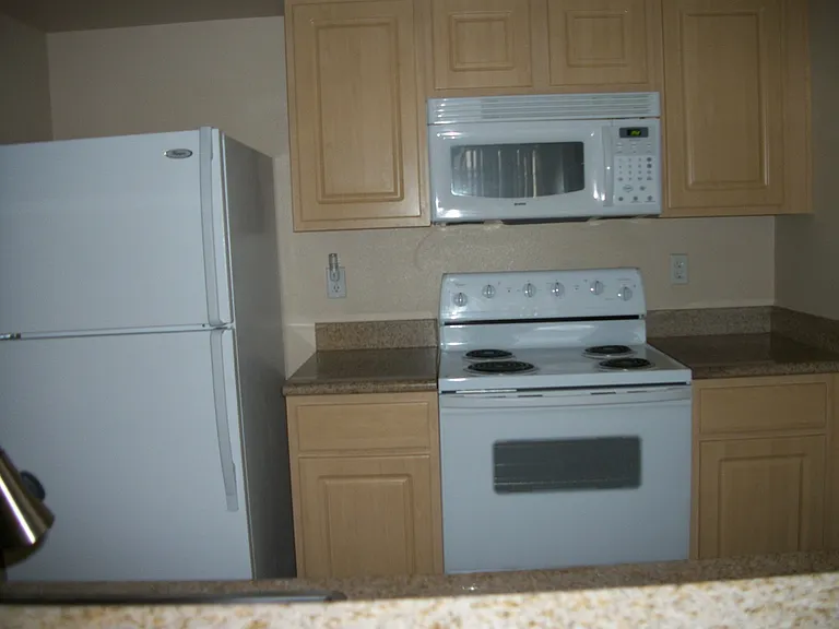 8000 Badura Ave #2094 — Photo 7