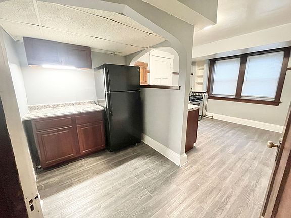 5th image of 2735 N Murray Ave APT 8