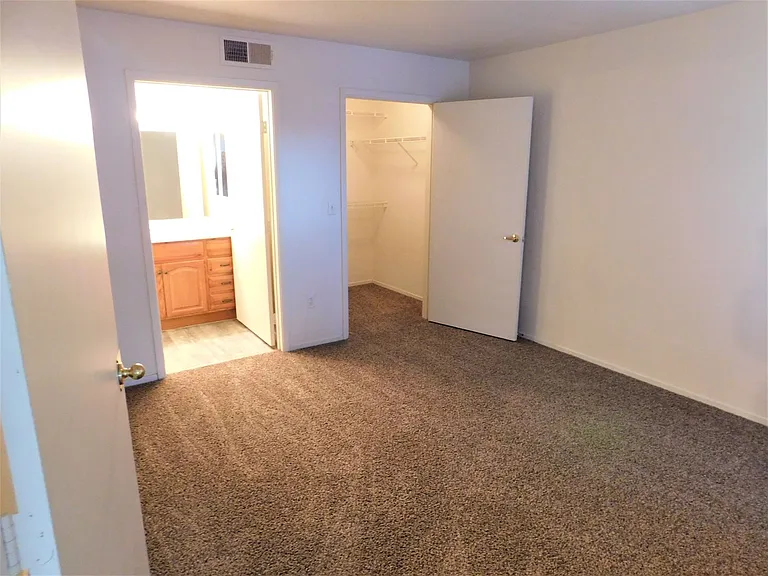 2300 E Silverado Ranch Blvd #1133 — Photo 11