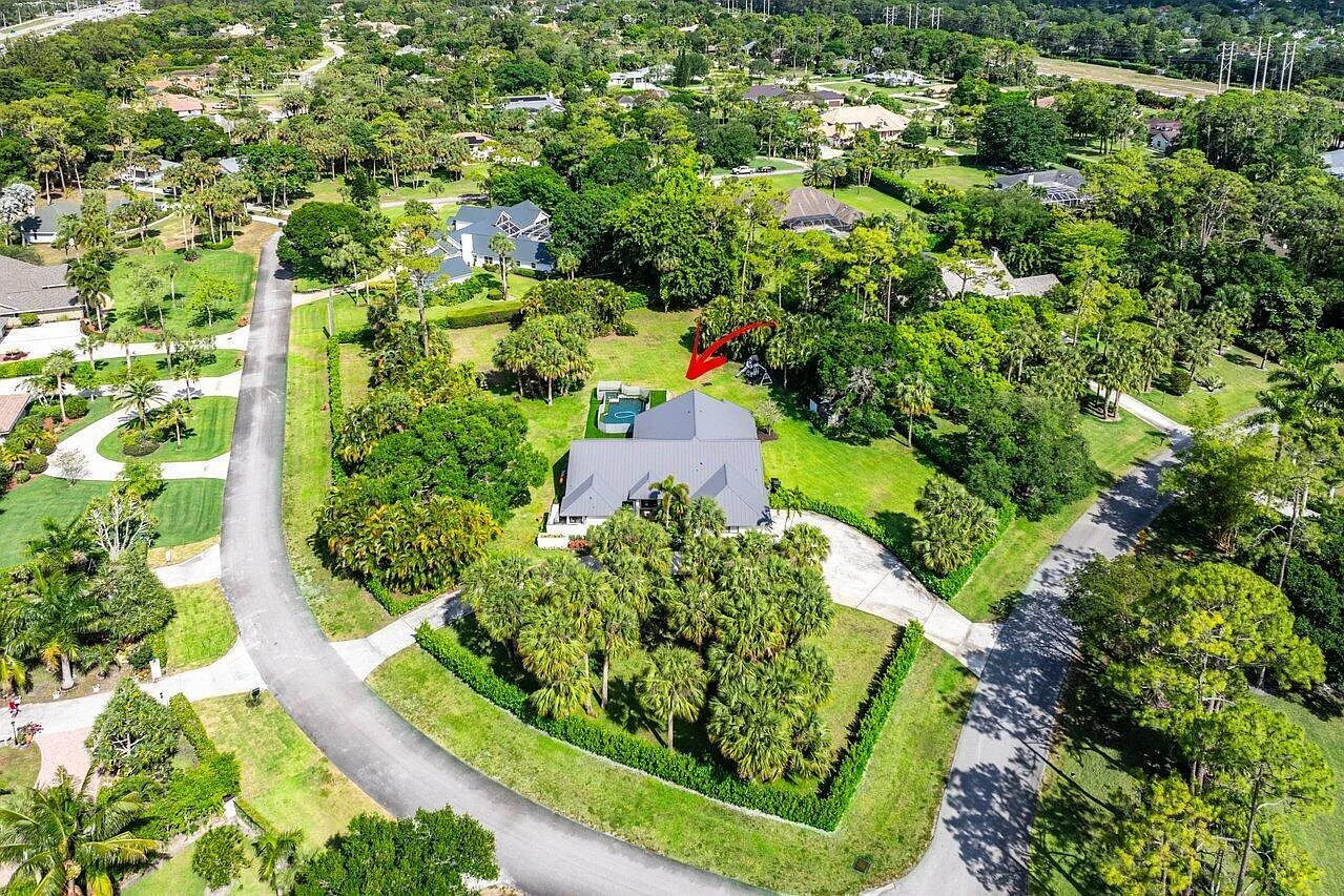 5 bed, 4.5 bath, 3143 sqft, $25,000 — Photo 1