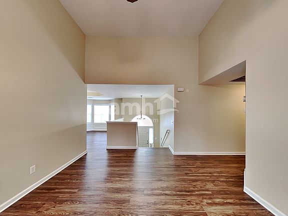 4th image of 1954 Firelight Ln