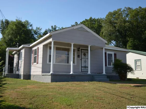1844 Rayburn Ave, Guntersville, AL 35976