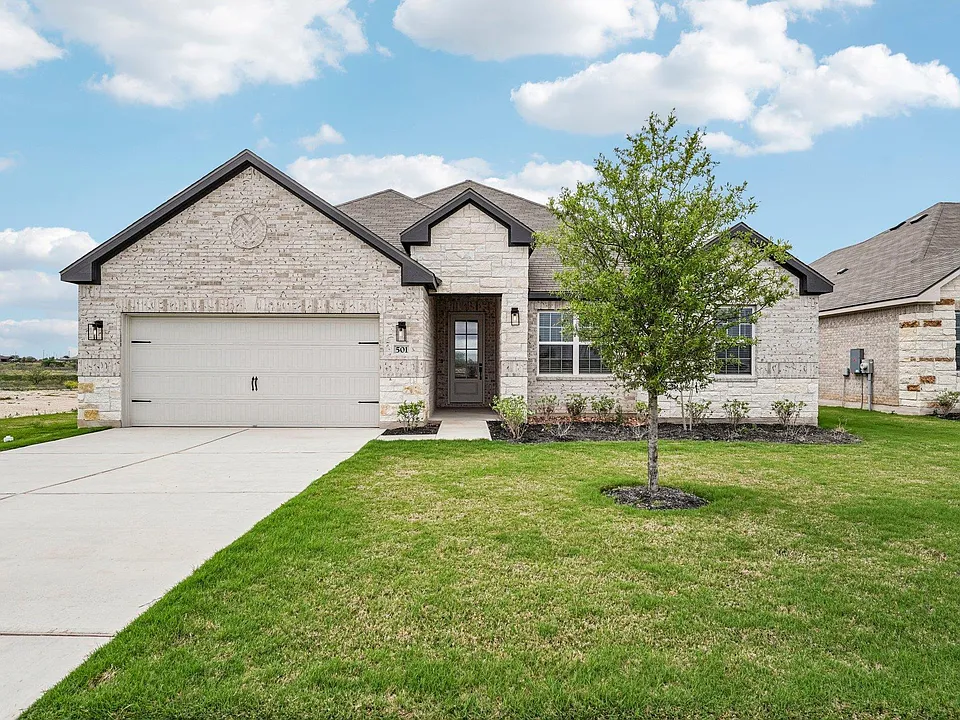 501 W Luna Blue Ln