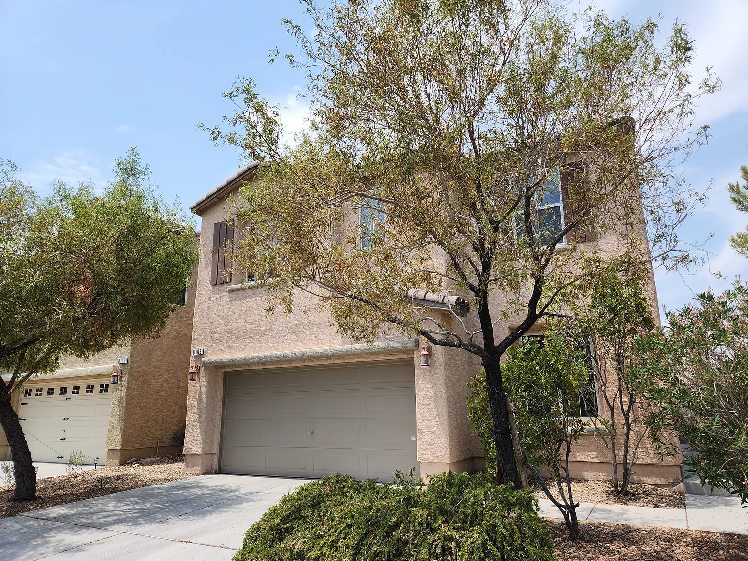 8103 Ribbon Falls St — Photo 2