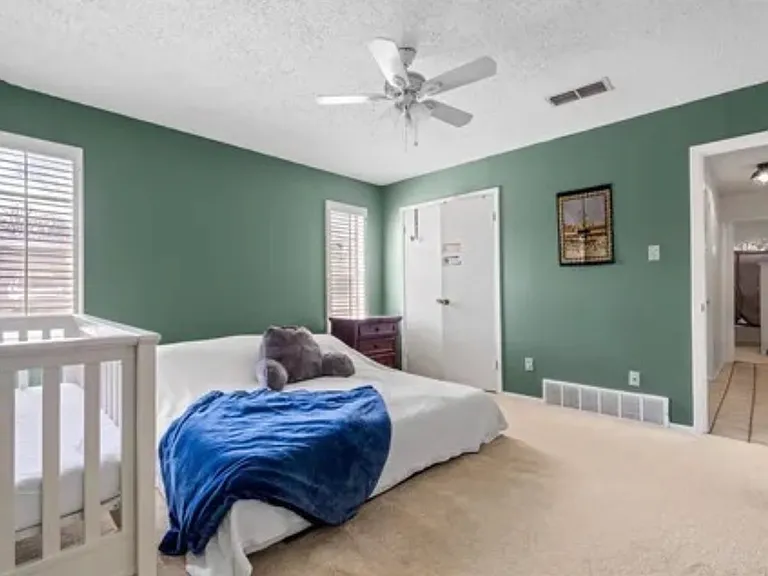 2623 Nelwin Pl — Photo 13