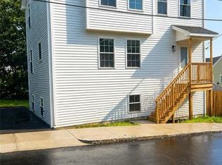 11 Benton St, Providence, RI 02909