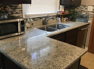 4425 Vernon Ave, Brookfield, IL 60513