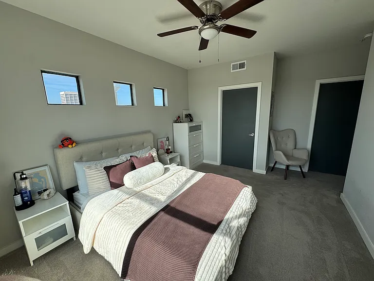 5609 Smu Blvd #304 — Photo 7