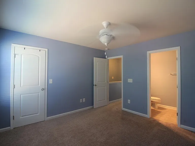 73 Pocono Dr — Photo 12