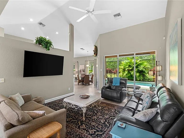 8888 Mustang Island Cir — Photo 48