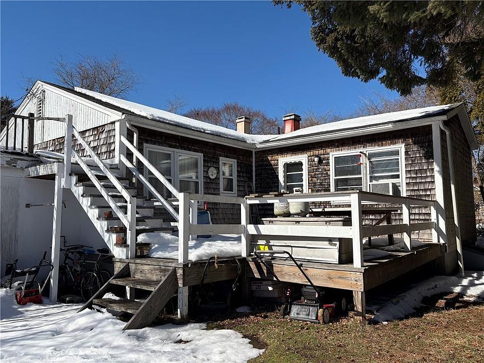 2nd image of 34 Buddington Rd