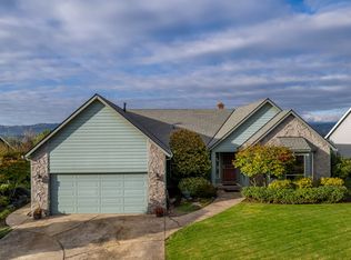 1769 SW Montmore Way, Troutdale, OR 97060