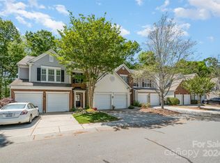 10340 Blakeney Preserve Dr, Charlotte, NC 28277
