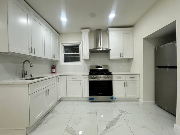 7 Circle Ave, Paterson, NJ