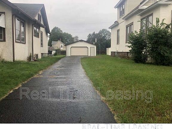 2nd image of 1838 Johnson St NE