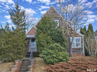 41 2nd Avenue, Branford, CT 06405