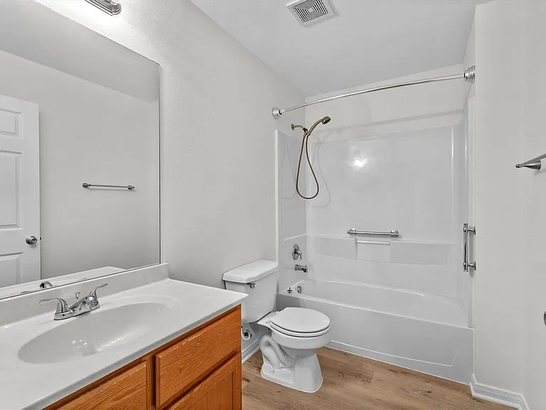 2331 Rue De Lafitte Dr — Photo 15