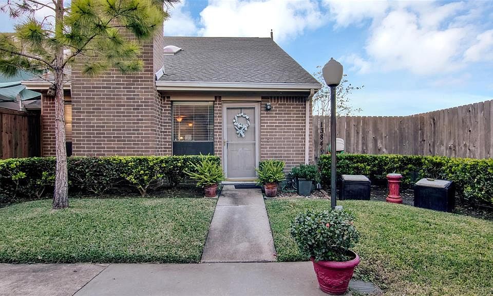 1st image of 13846 Hollowgreen Dr #73/710