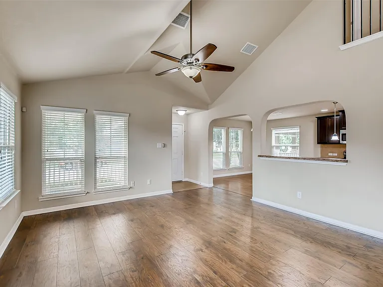 828 Niobrara River Dr — Photo 2
