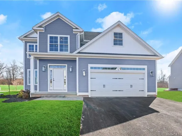 10 Luisa Court, Branford, CT 06405