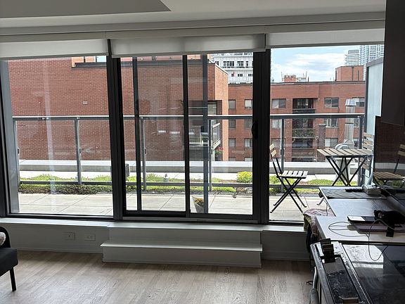 5th image of 60 Colborne St #709