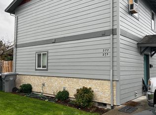 275 S Knott St, Canby, OR 97013