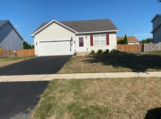 904 Wilbe St, Plano, IL 60545