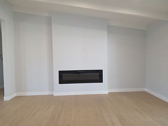 3rd image of 11161 Gaylord Dr