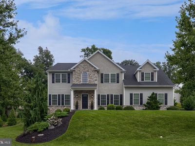 111 Crimson Ln, Elizabethtown, PA, 17022