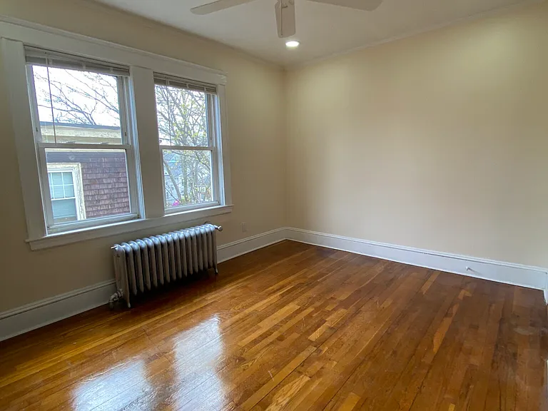 4442 Washington St #3 — Photo 7