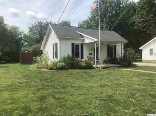 206 E Franklin St, Mt Sterling, IL 62353