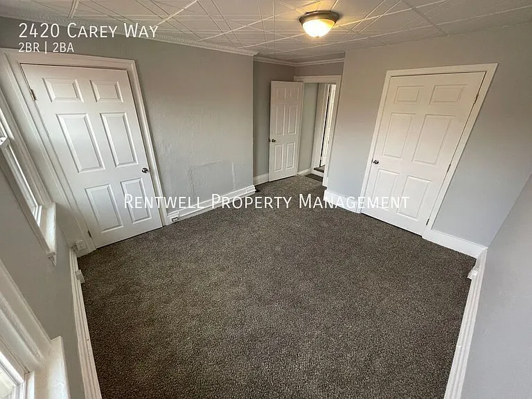 2420 Carey Way — Photo 16