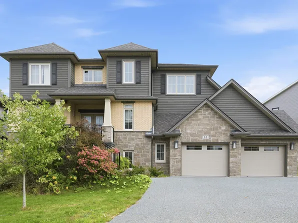 19 Weybridge Ln, Bedford, NS B4B 0R9