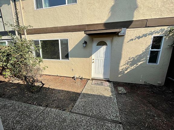 3rd image of 6438 Trinidad Dr
