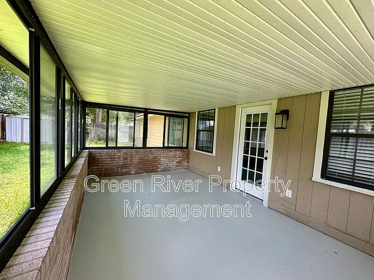 3288 Deerfield Pointe Dr — Photo 32
