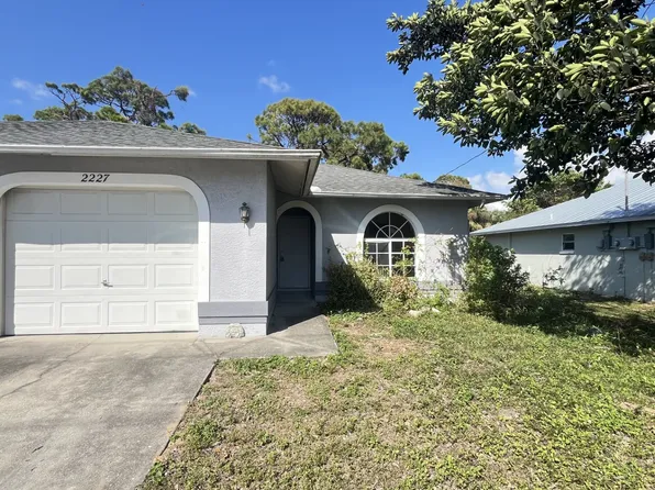 2227 NE 6th St, Cape Coral, FL